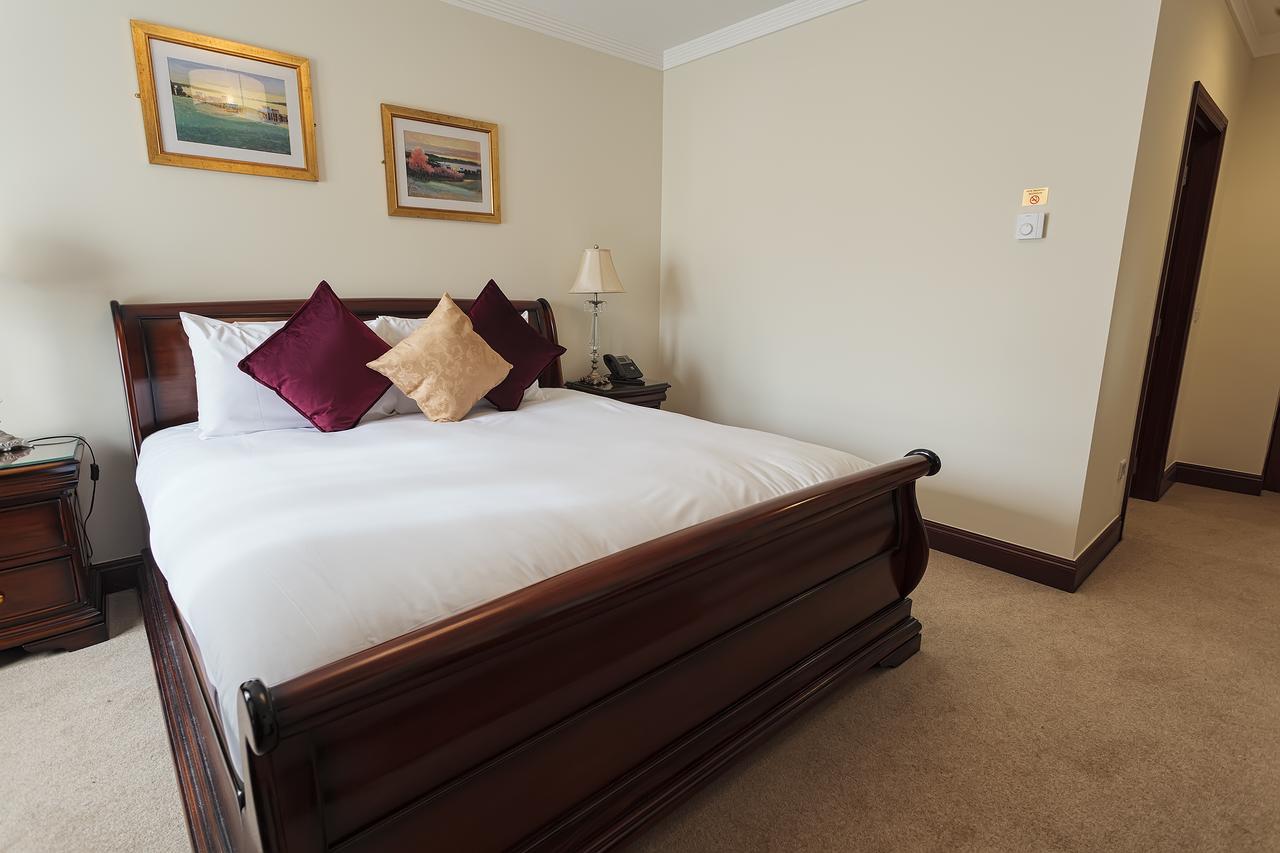 Chester Beatty Inn Ashford Екстер'єр фото